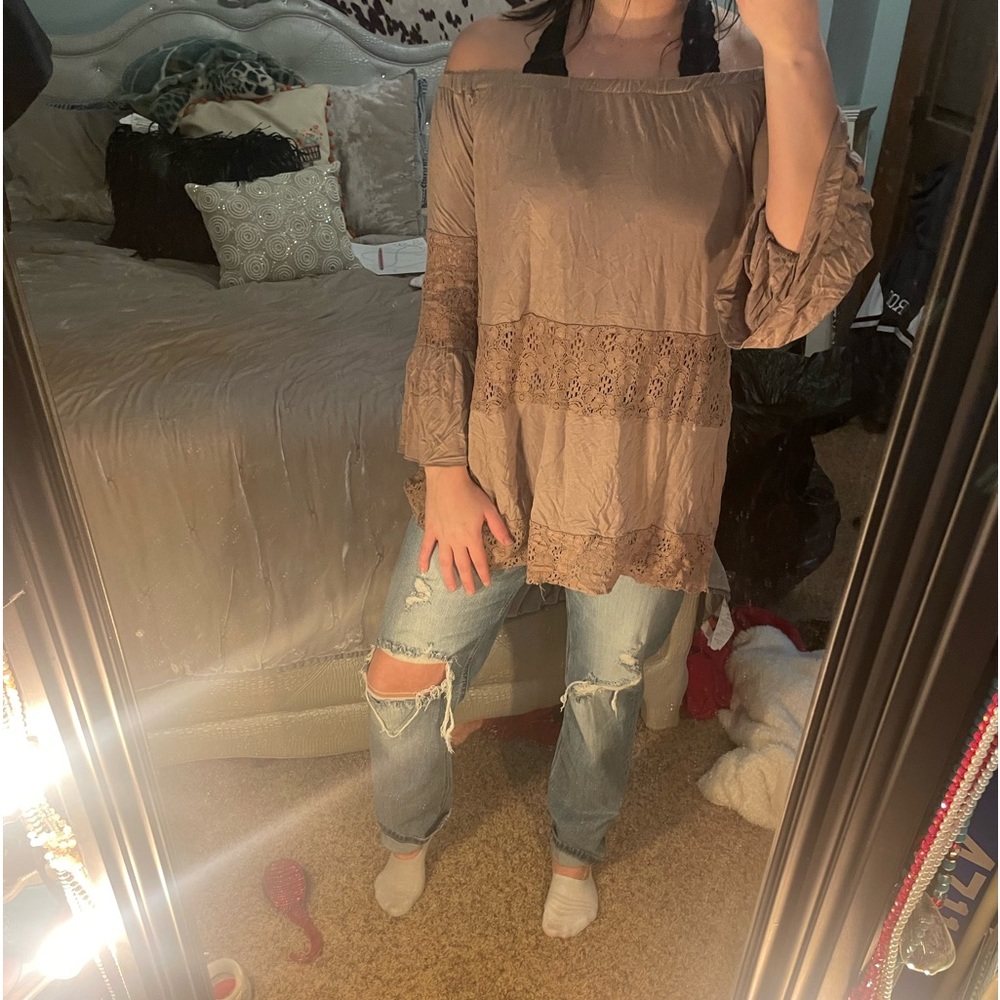 brown and lace shirt